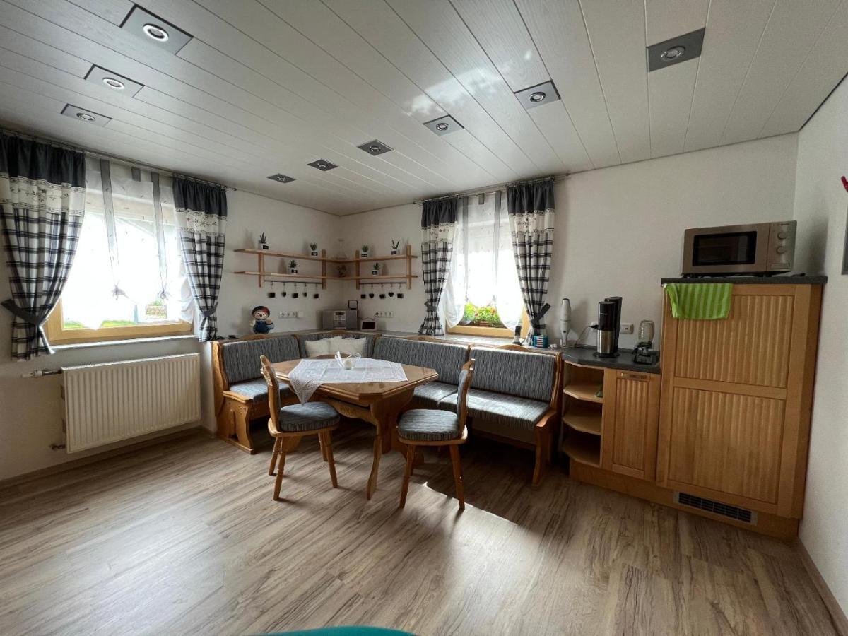 Ferienwohnung "Auszeit" Mit Garten Sankt Oswald-Riedlhuette Buitenkant foto